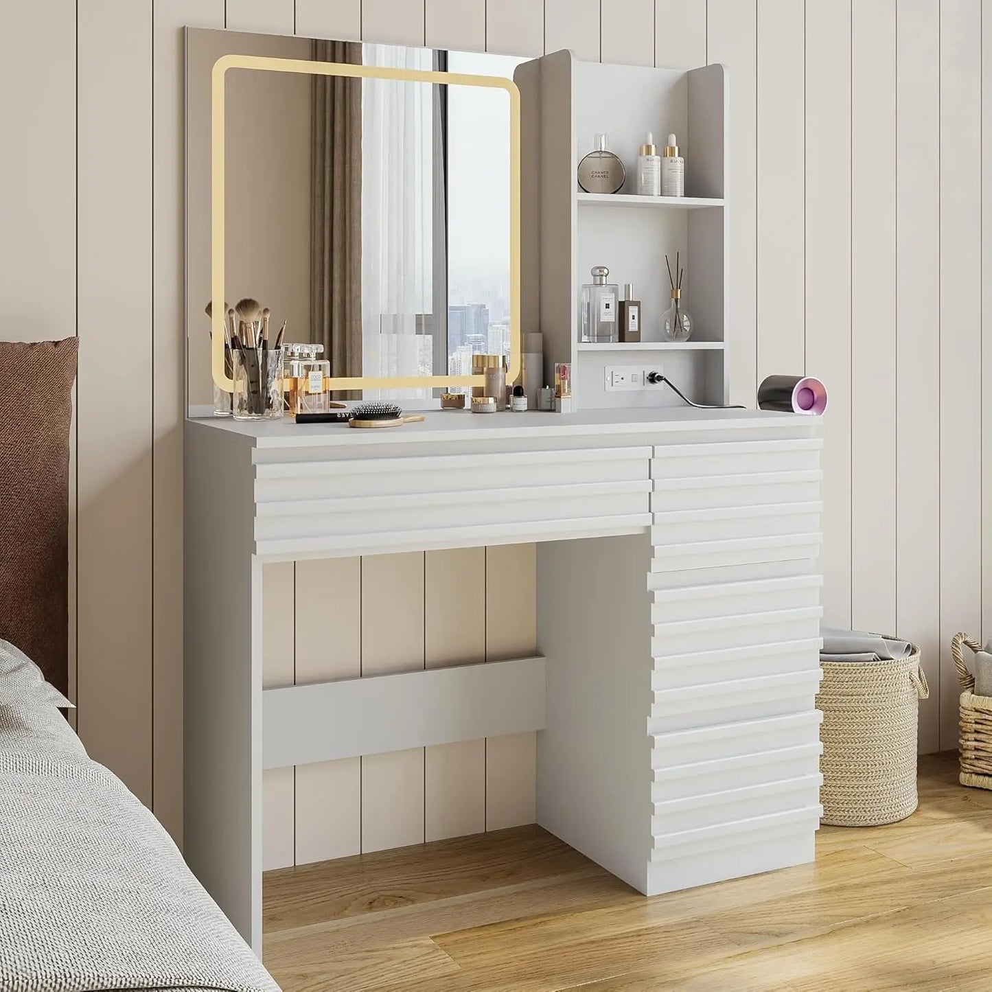 Frame Fluted Vanity Desk With HD Mirror And Lights